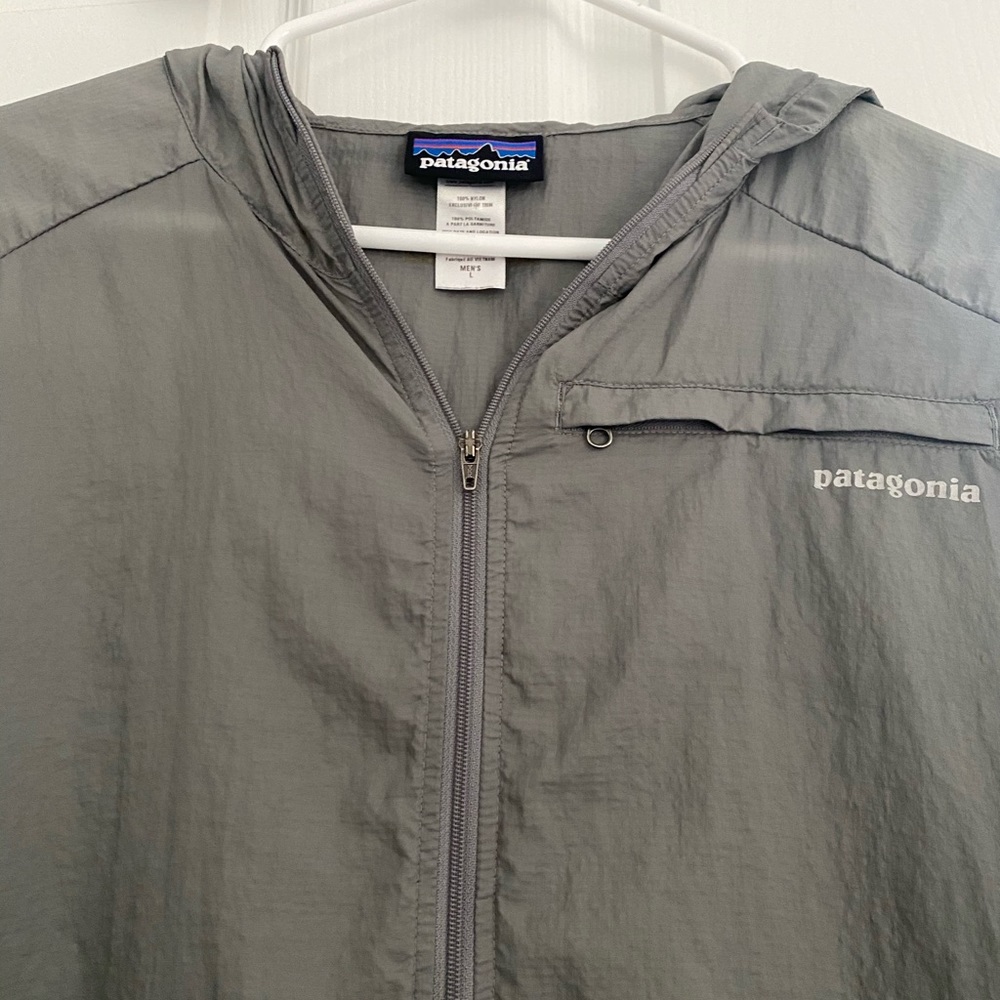 Patagonia Windbreaker - image 4